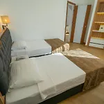 Kleopatra Celine 3* Αλάνια