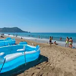 Kleopatra Celine 3* Αλάνια