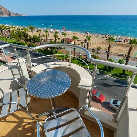 Готель Kleopatra Celine 3*