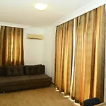 Kleopatra Celine 3* אלאניה