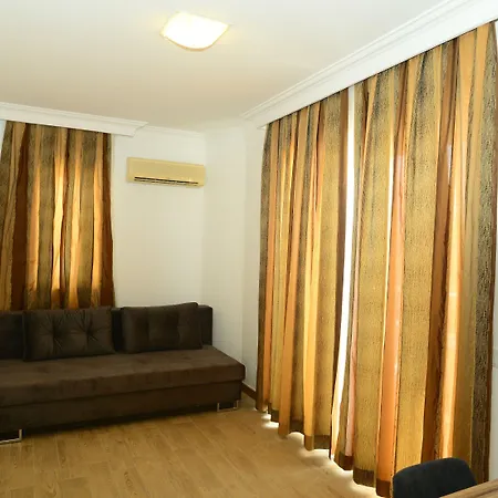 Kleopatra Celine 3* Αλάνια