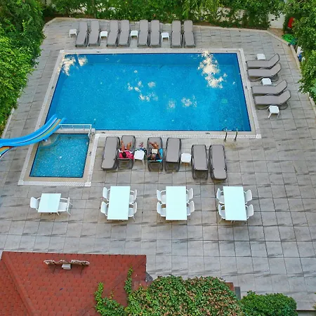 Hotell Kleopatra Celine 3*