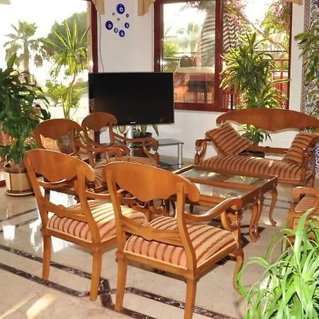 Ξενοδοχείο Kleopatra Celine