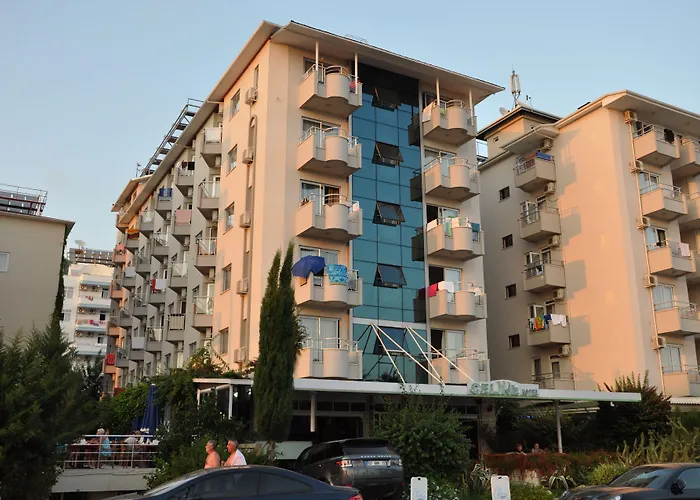 Hotel Kleopatra Celine 3*