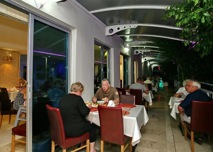 Kleopatra Celine Hotel